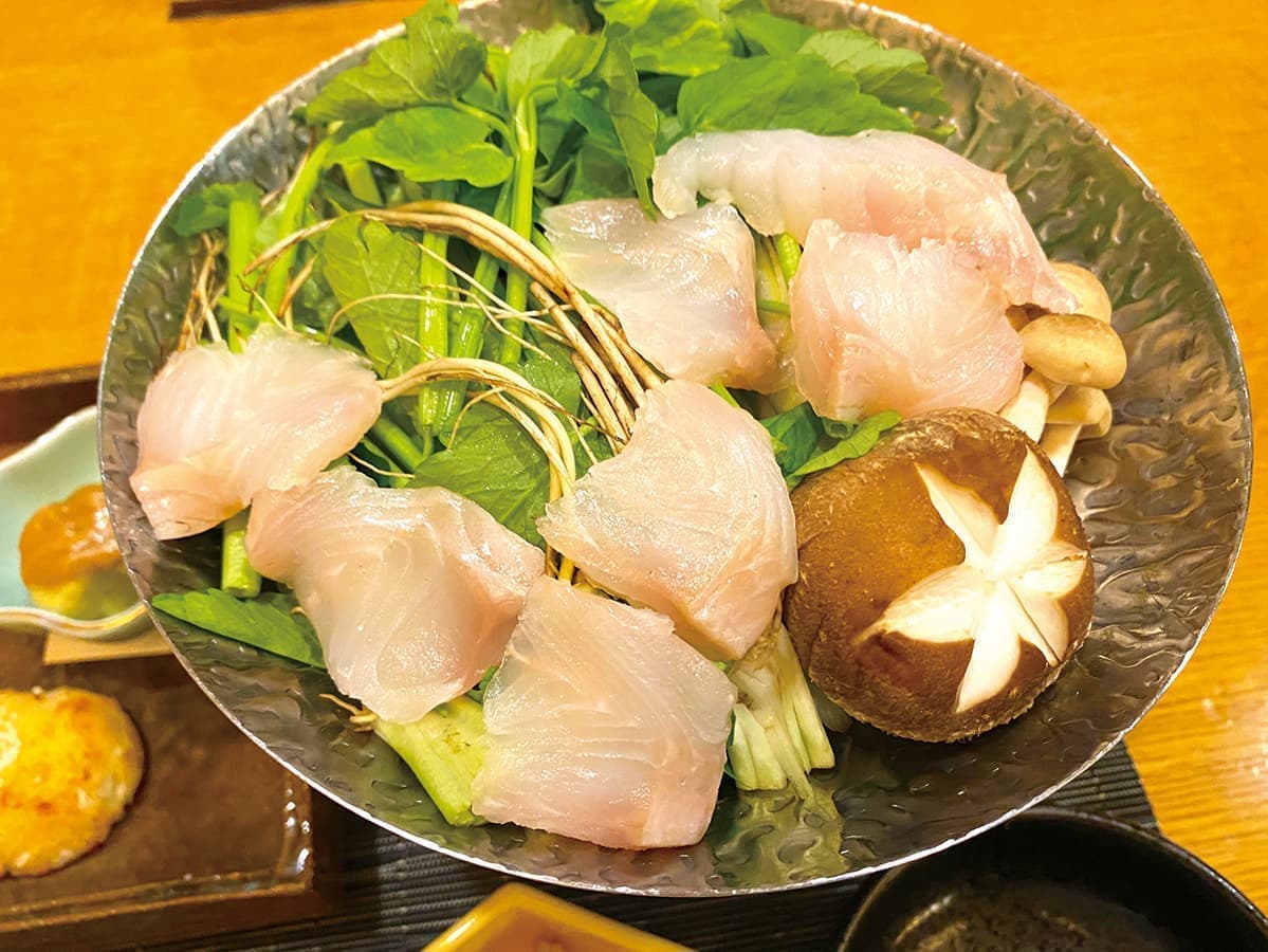 魚すき鍋　あっさり出汁